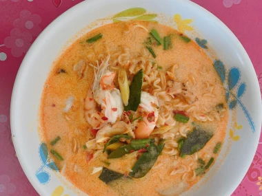 Tom yum