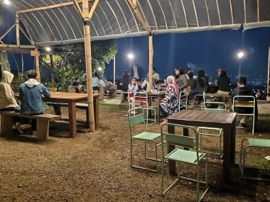 Warung Langit