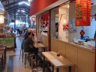 Pasar Cihapit, Kota Bandung.