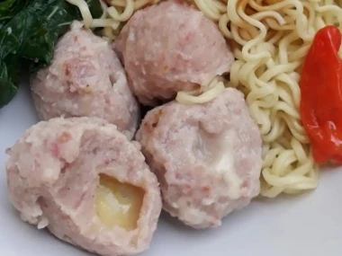 bakso mozarella