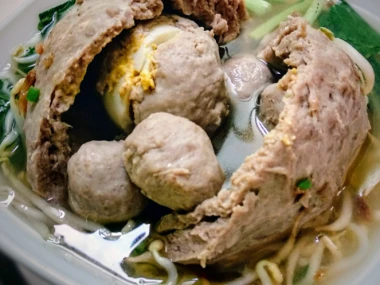 Bakso beranak.