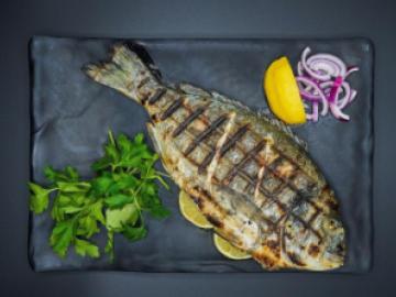 Ikan bakar.