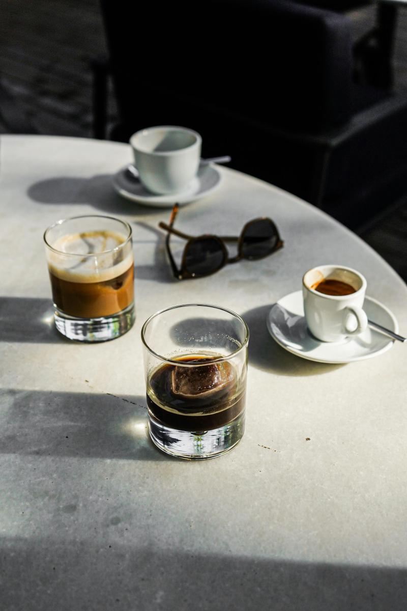 Cold brew dan iced coffee sama-sama menyegarkan