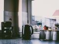 Menyeduh Teh Lebih Mudah dengan Kettle Elektrik dan Infuser Modern