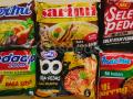 Mi instan adalah mie yang dikukus, digoreng, dan dikeringkan sehingga siap disajikan dengan menambahkan air panas dan bumbu.