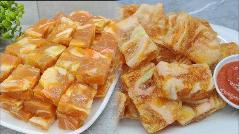 cipuk alias aci kurupuk. Adonan aci dikukus bersamaan dengan kerupuk yang nantinya dicetak kemudian dipotong dalam ukuran tertentu dan digoreng.