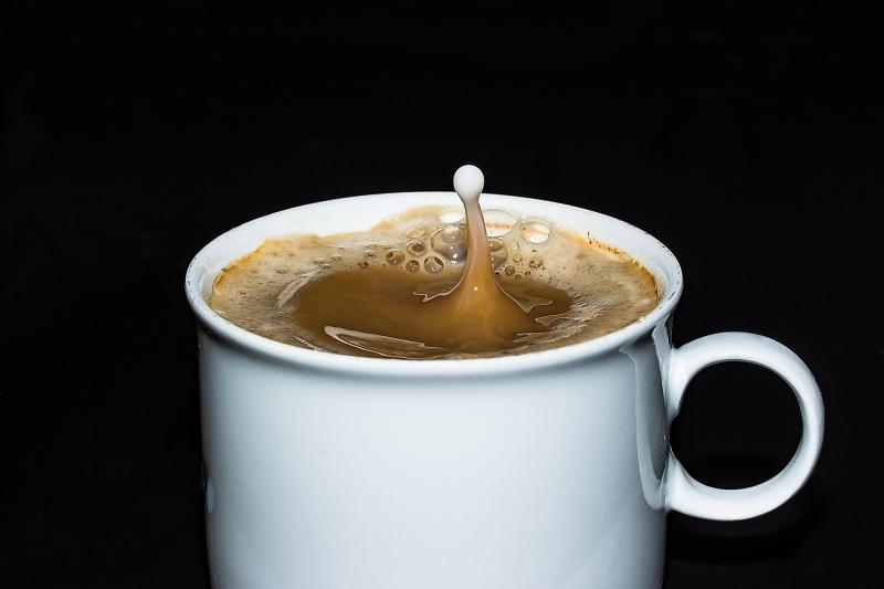 Kopi susu gula aren menjembatani tradisi lokal dengan gaya hidup modern, menarik perhatian dari generasi milenial hingga Gen Z, dan mendapat pengakuan di panggung global.