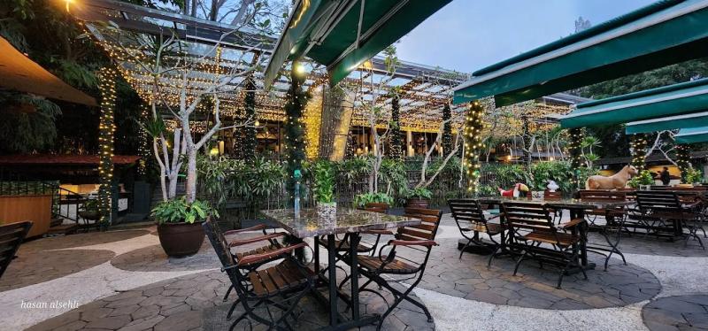 The Valley Bistro Cafe