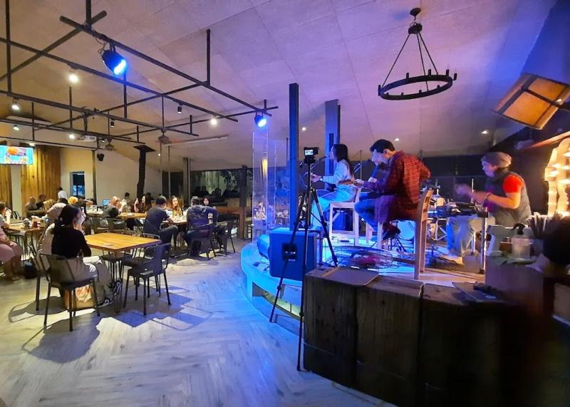 One Eighty Coffee & Music