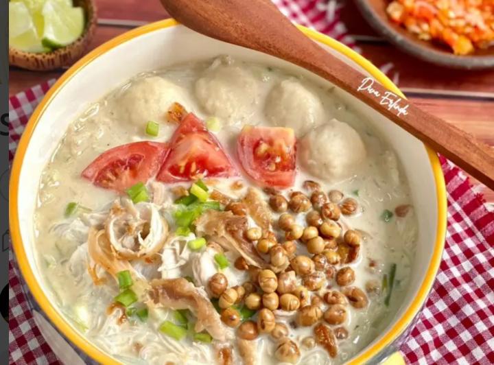 Bakso ayam kuah santan. (Cookpad)