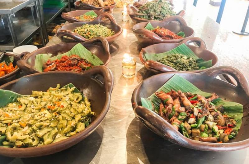 Masakan Sunda. 