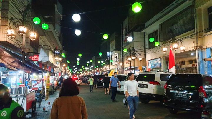 Kuliner Malam Cibadak Bandung