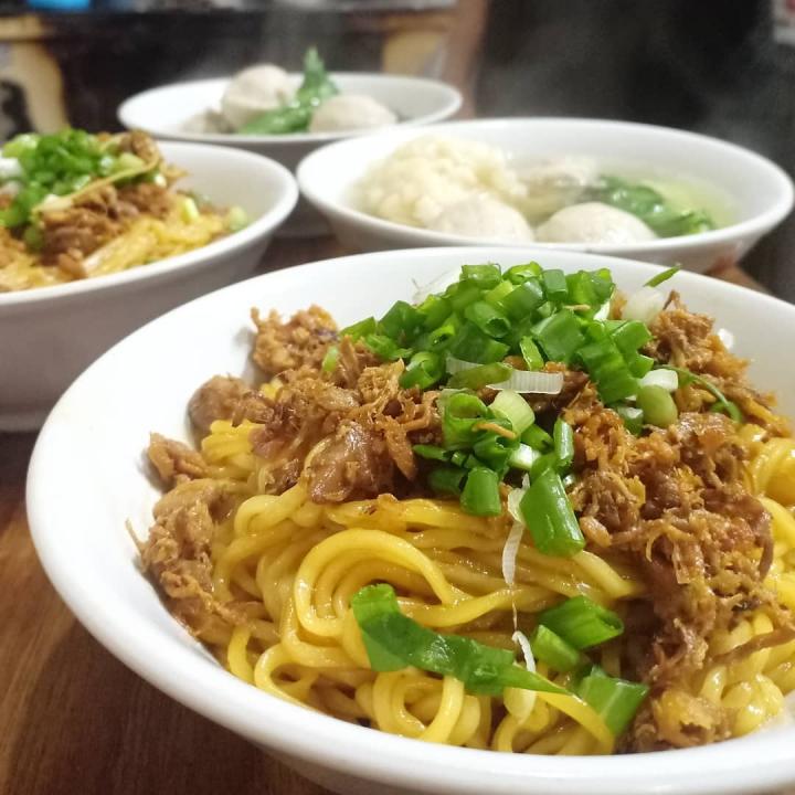 Mie Bakso Bintang Avon