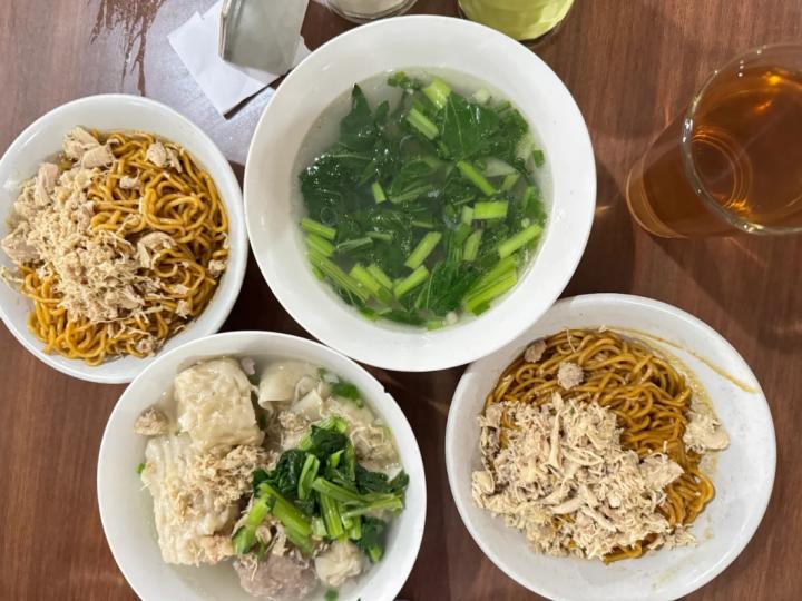 Mie Baso Akung