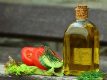 Olive oil.