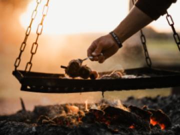 Barbecue. Sejarah steik penuh dengan kejutan dan evolusi yang menarik.