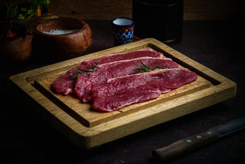 Slice beef.